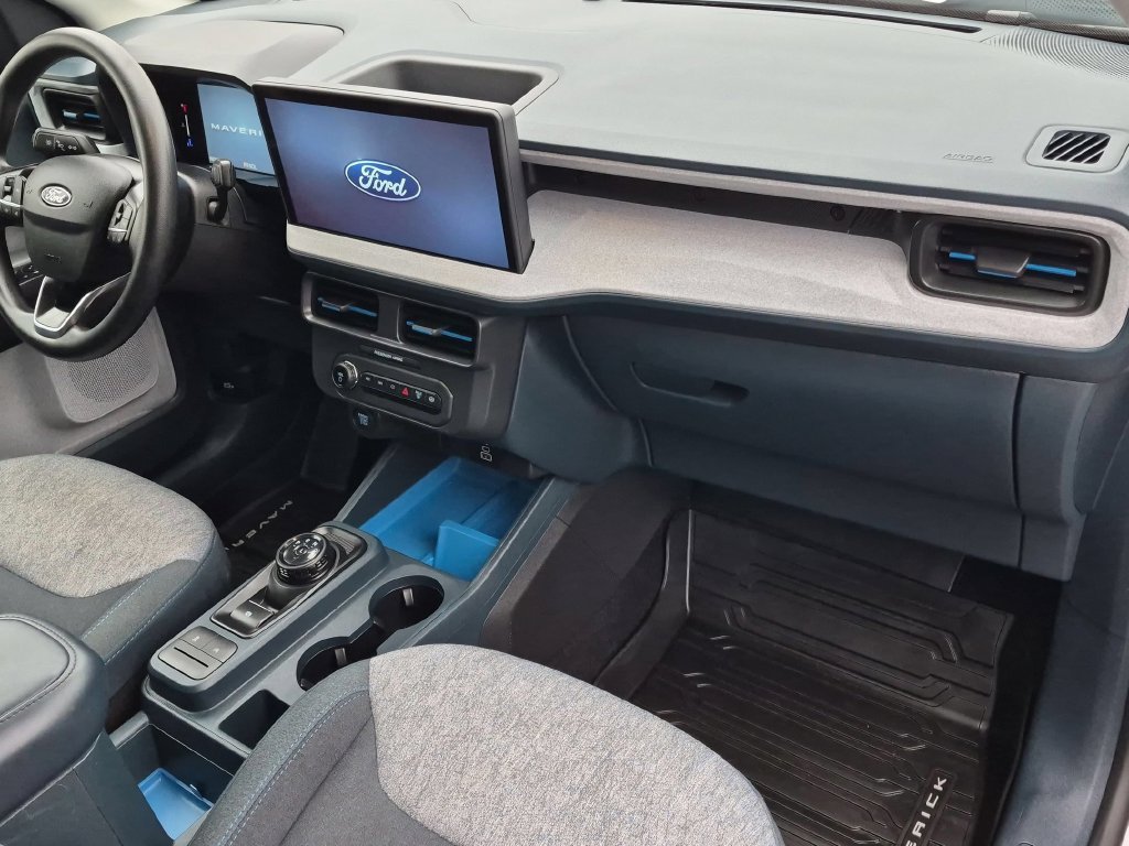 Used 2025 White Ford XLT image 22