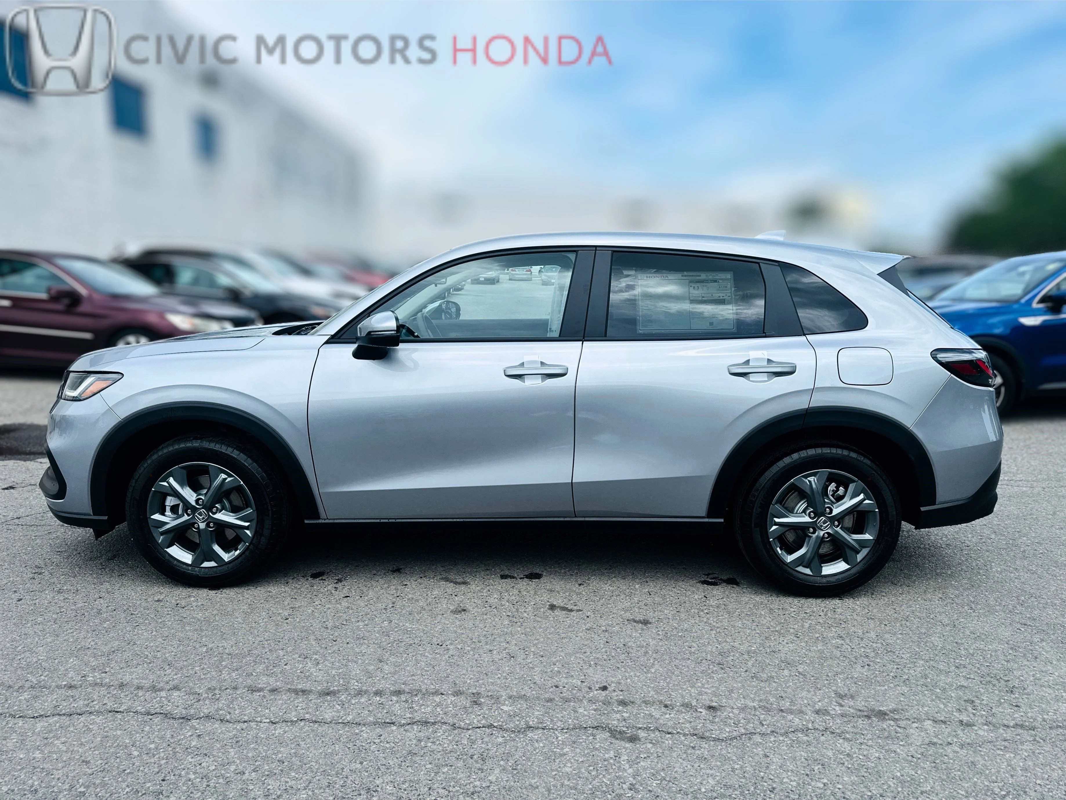New 2027 SOLAR REFLECTION SILVER METALLIC Honda LX image 38
