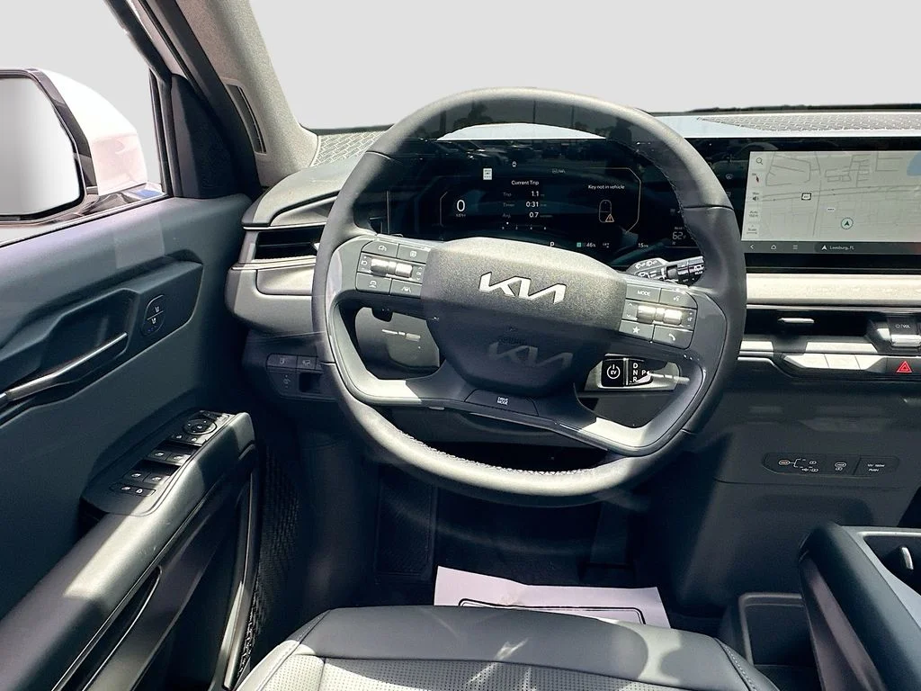 New 2026 Glacial White Pearl Kia Light Long Range RWD image 23