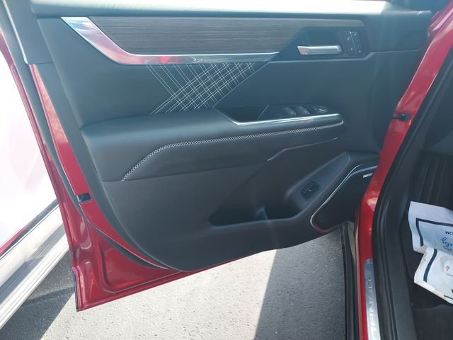 Certified Used 2024  GMC Denali image 14