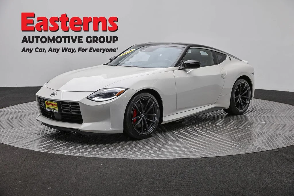 Used 2025 White Nissan Performance image 1