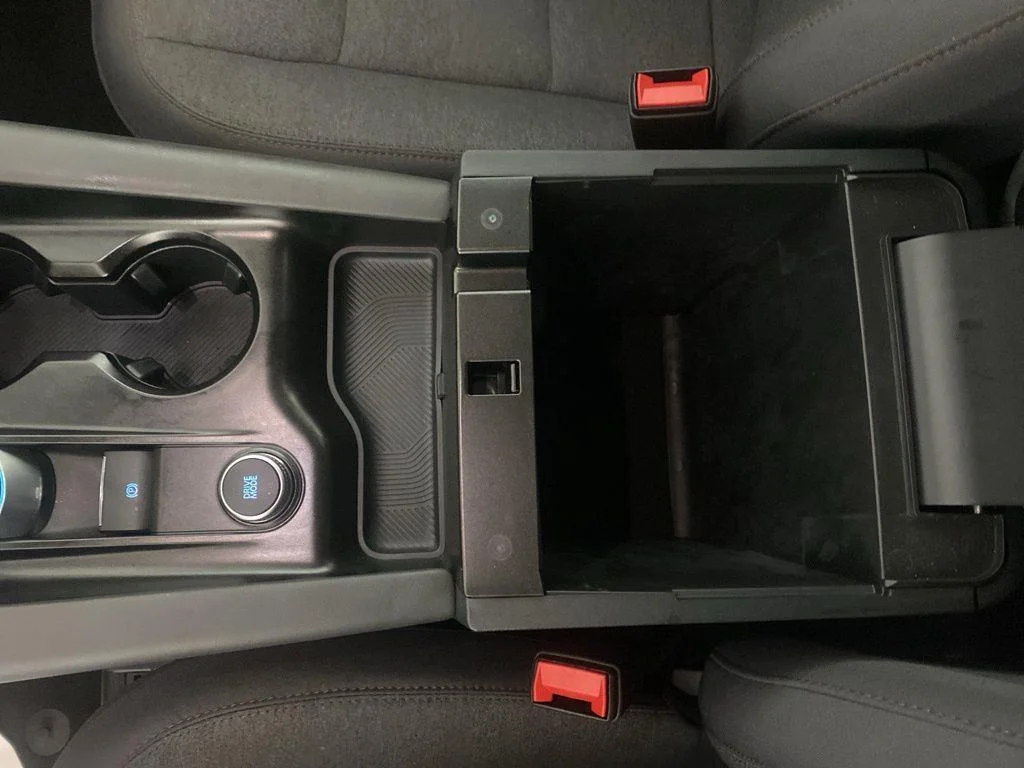 Used 2025 Vapor Blue Ford Active image 7