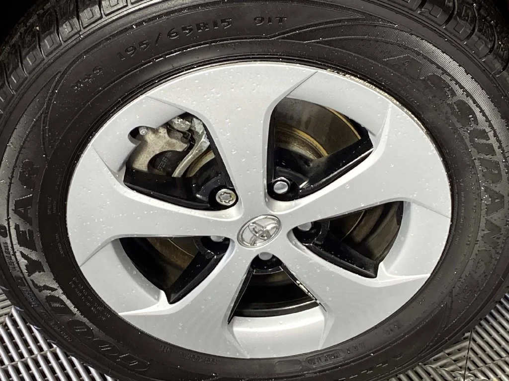 Used 2012 Barcelona Red Metallic Toyota Two image 27
