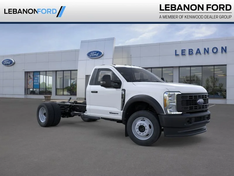 2025 Ford F-550 XL 4x4 Regular Cab 169-In DRW's photo