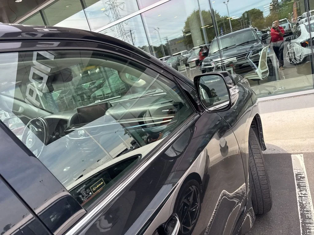Used 2017 Black Lexus 570 image 15