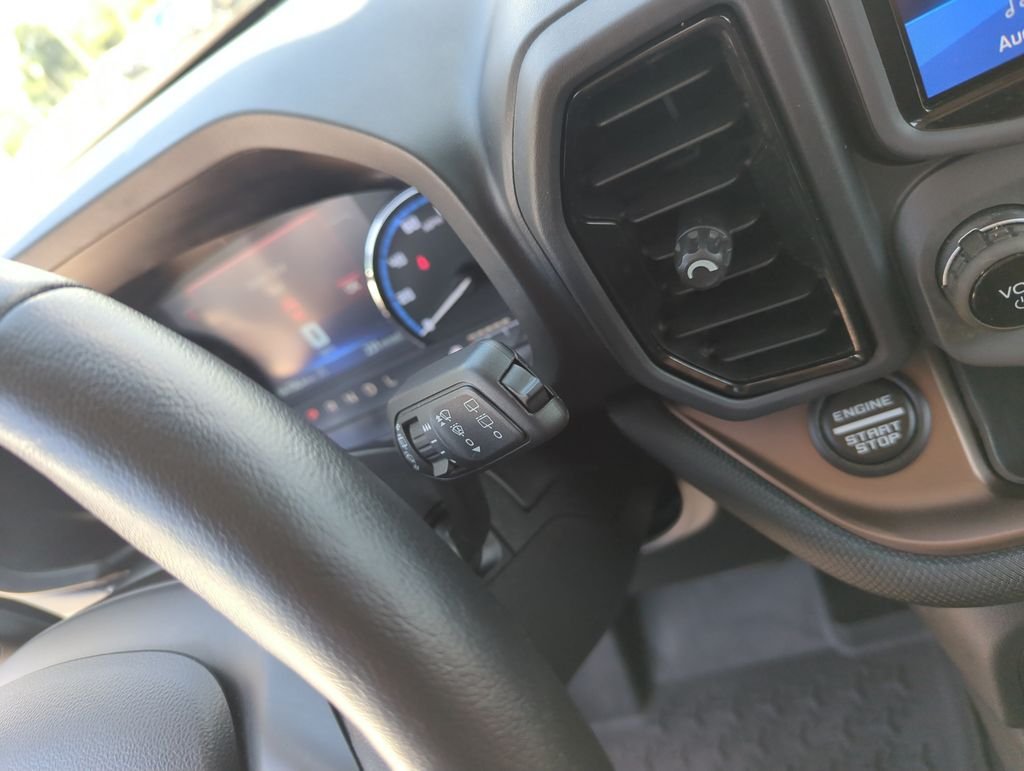 Used 2021 Gray Ford Outer Banks image 24