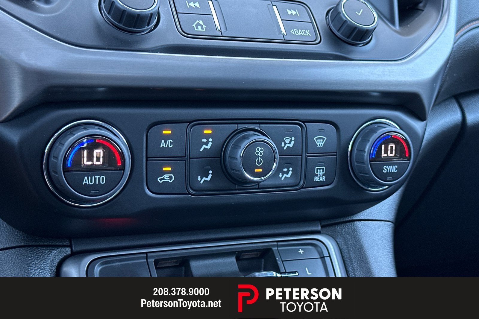 2023 GMC Acadia AT4 - Photo 20