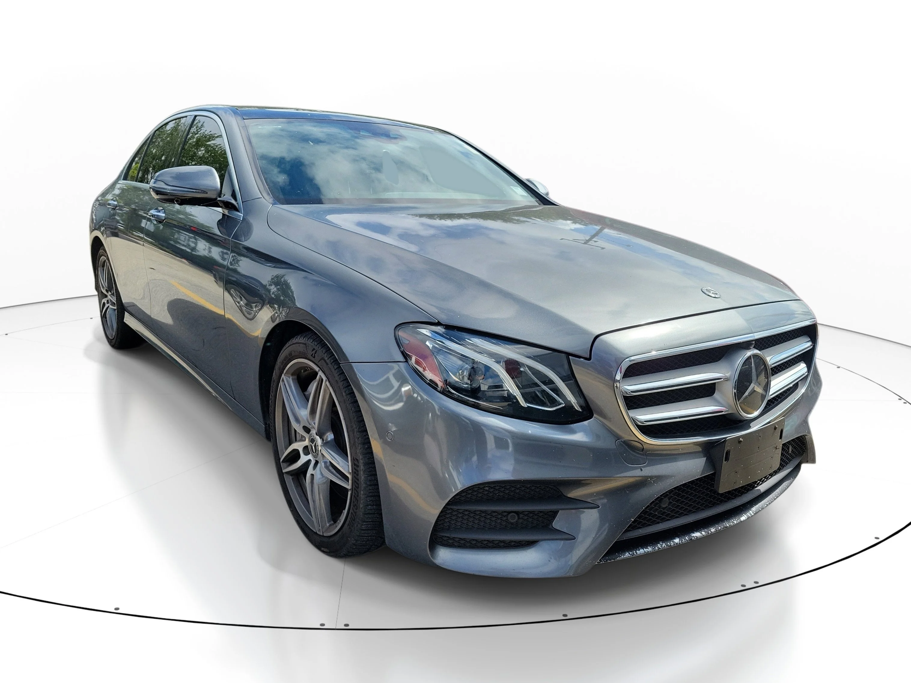 2019 Mercedes-Benz E-Class E300's photo