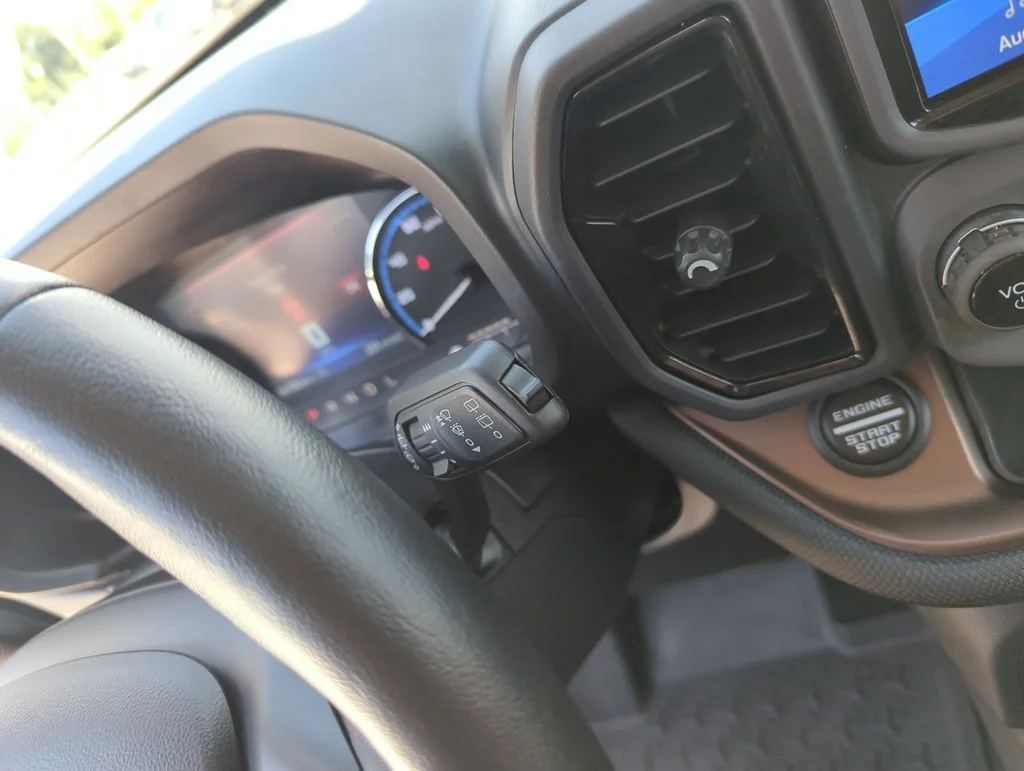 Used 2021 Gray Ford Outer Banks image 24