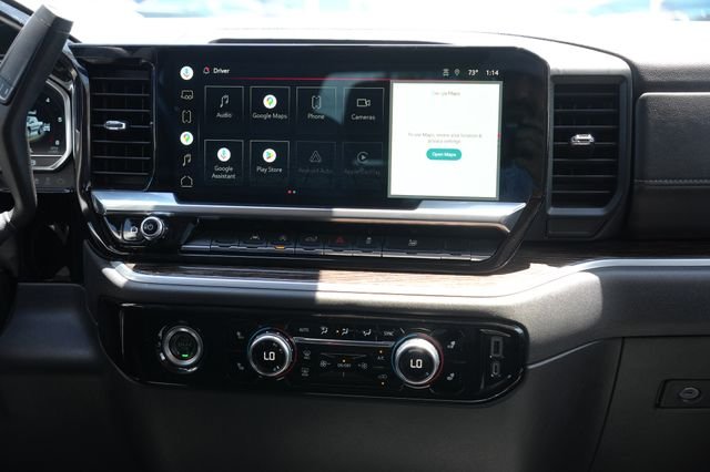 Used 2022 Silver GMC Elevation image 24
