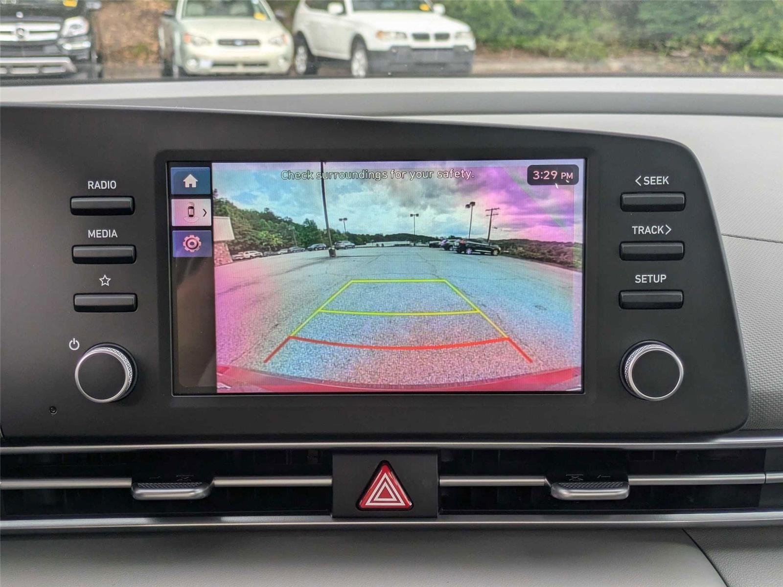 Used 2024 Ultimate Red Hyundai SE image 21