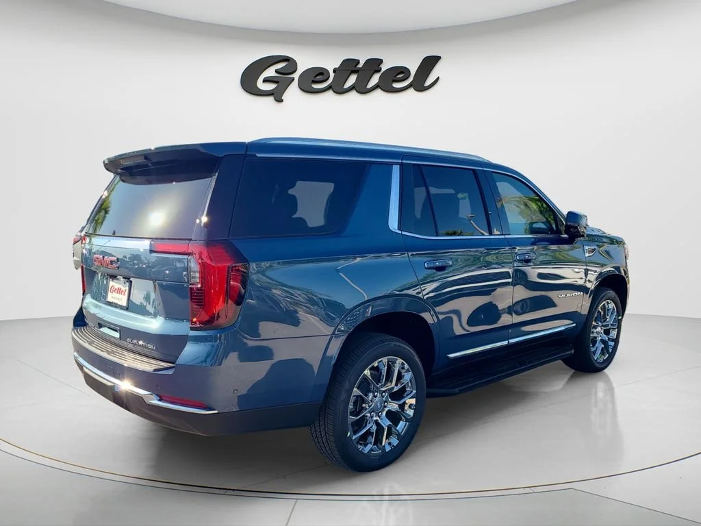 New 2026 Downpour Metallic GMC Elevation image 4