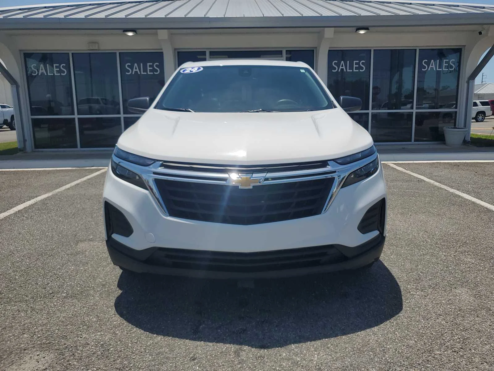 Used 2024 Summit White Chevrolet LS image 11