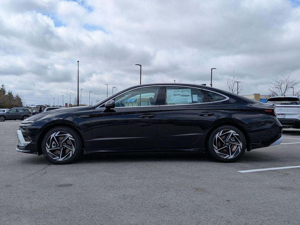 New 2026 Blue Hyundai SEL Sport image 4