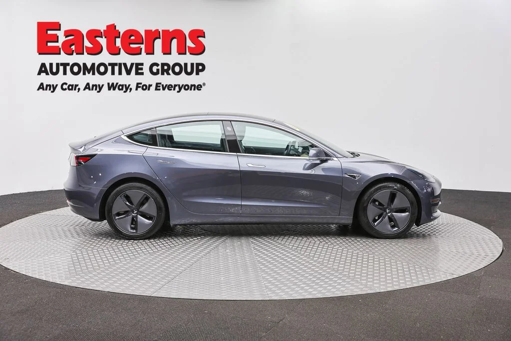 Used 2018 Gray Tesla Long Range image 4