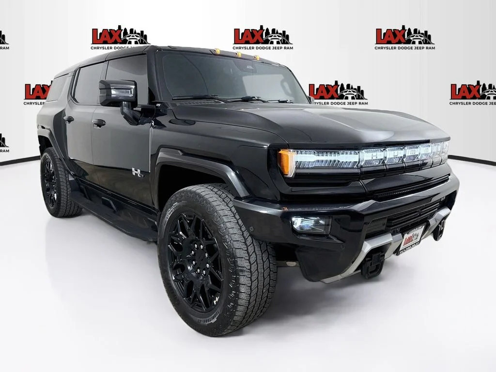 Used 2026 Black GMC 2X image 1