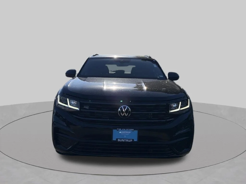 Used 2023 Deep Black Volkswagen 3.6L V6 SEL R-Line image 27