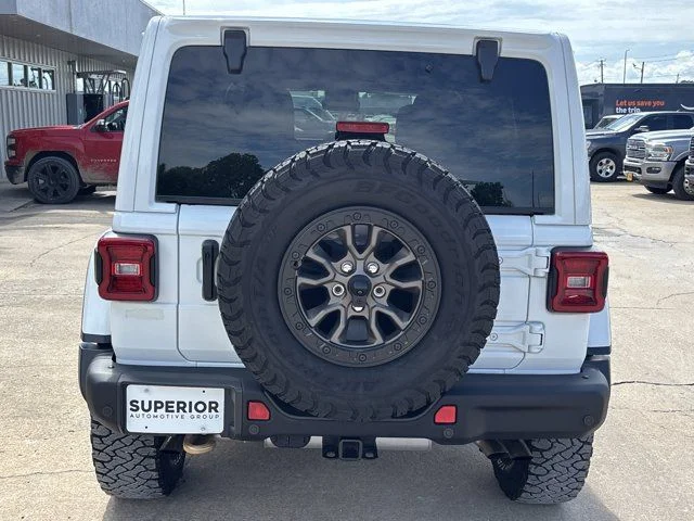 Used 2022 White Jeep Unlimited Rubicon 392 image 4