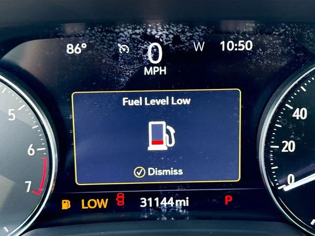 Used 2023 Gray Buick Essence image 12