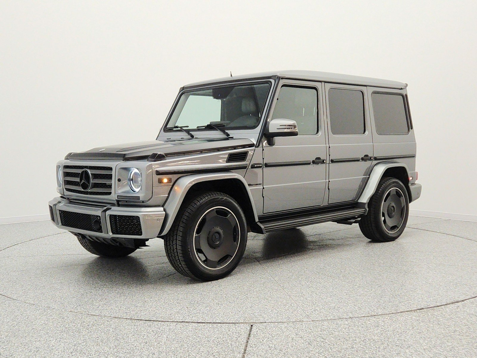 Used 2016 Palladium Silver Metallic Mercedes-Benz 4MATIC® 4dr G 550 image 1