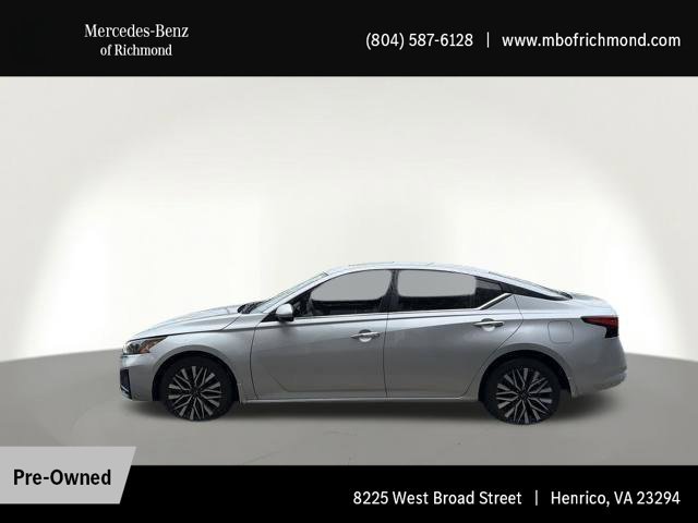 Used 2023 Silver Nissan 2.5 SV image 5