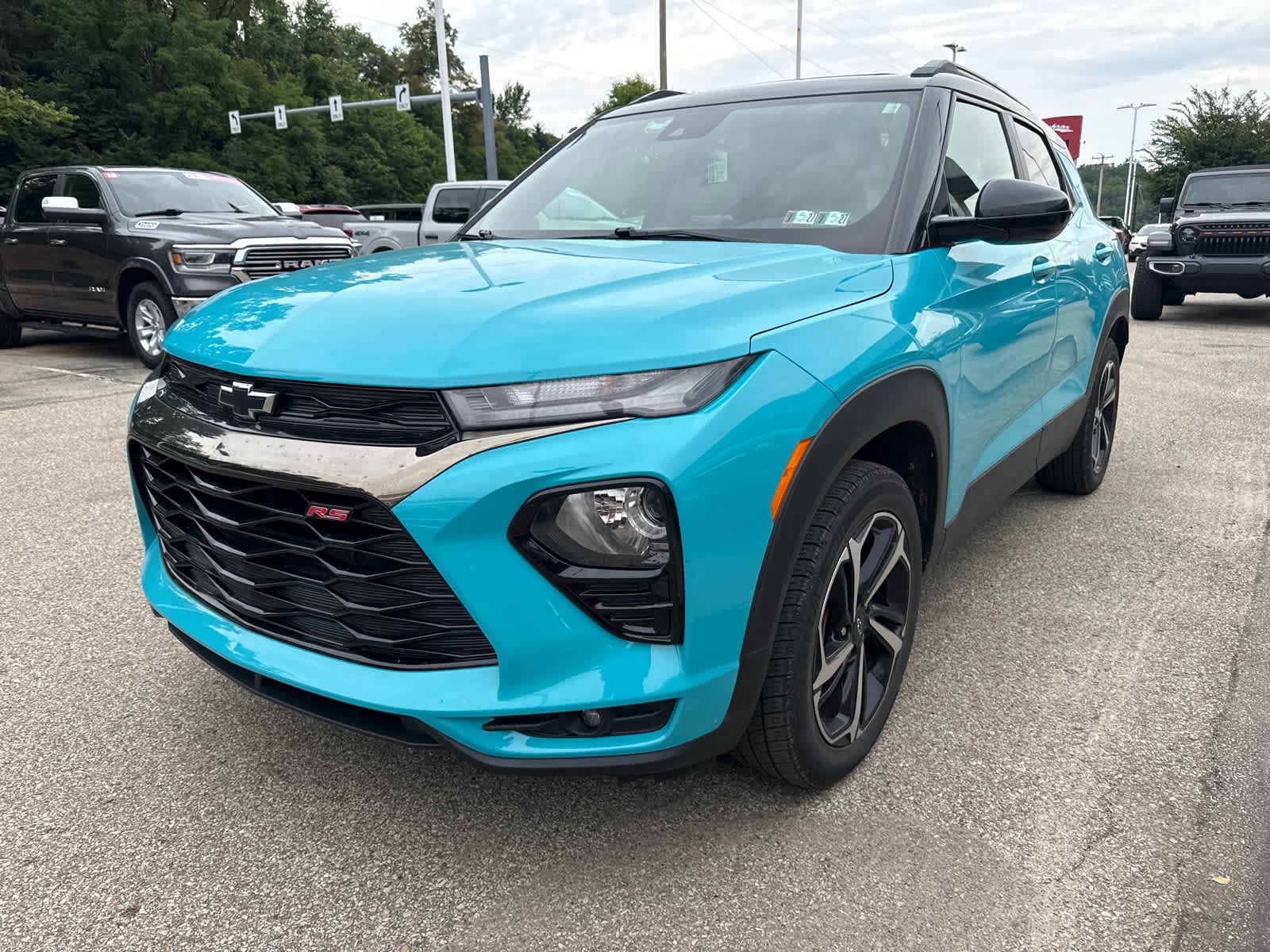 Used 2021 OASIS BLUE Chevrolet RS image 3