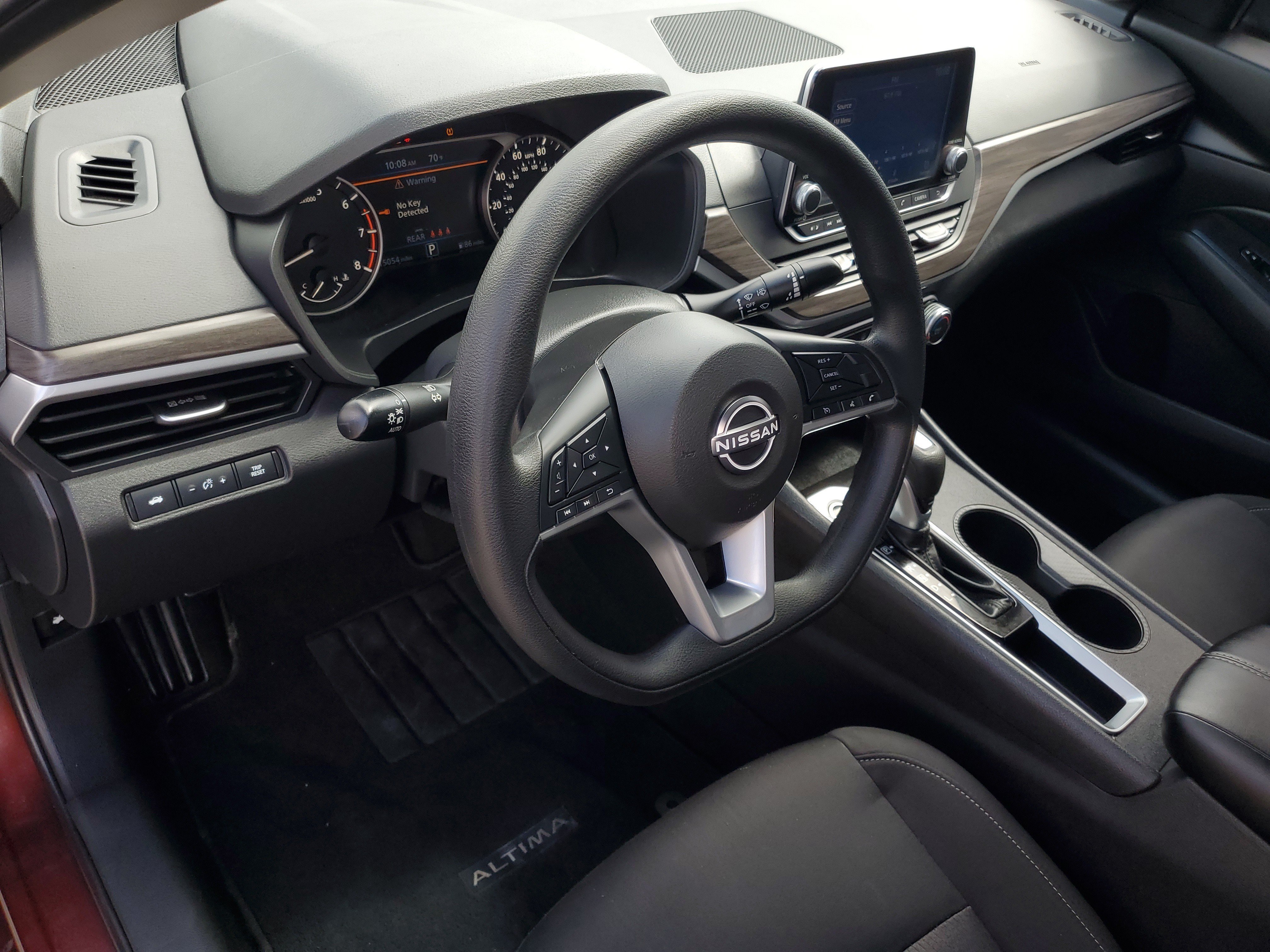 Used 2025 Garnet Pearl Metallic Nissan SV image 15