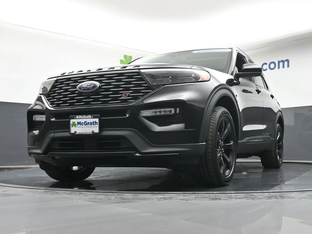 Used 2023 Black Ford ST-Line image 7