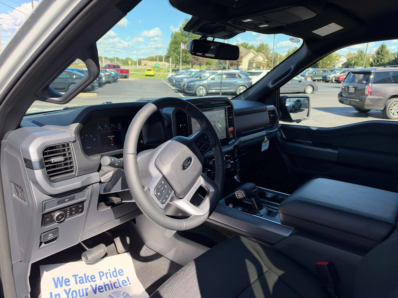 New 2026 Avalanche Ford XLT image 6