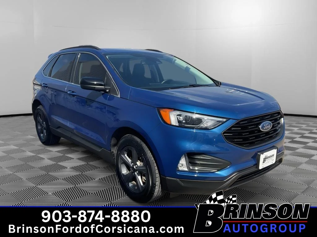 Used 2022 Atlas Blue Metallic Ford SEL image 3