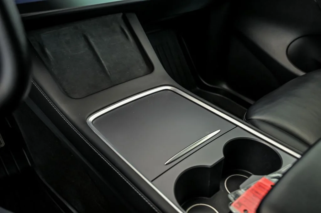 Used 2021 White Tesla Long Range image 27