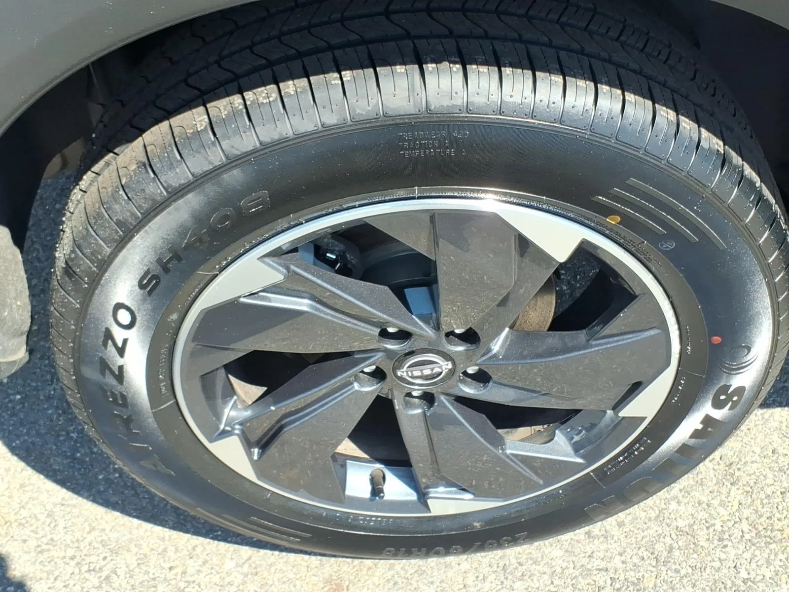 Used 2025 Deep Ocean Blue Nissan SV image 11