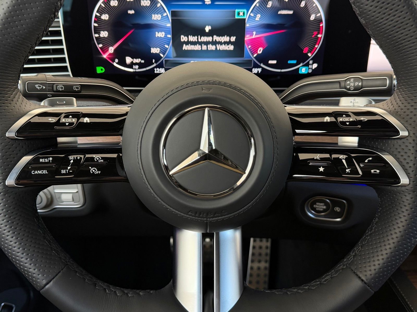 New 2026 Obsidian Black Metallic Mercedes-Benz GLE 350 image 12