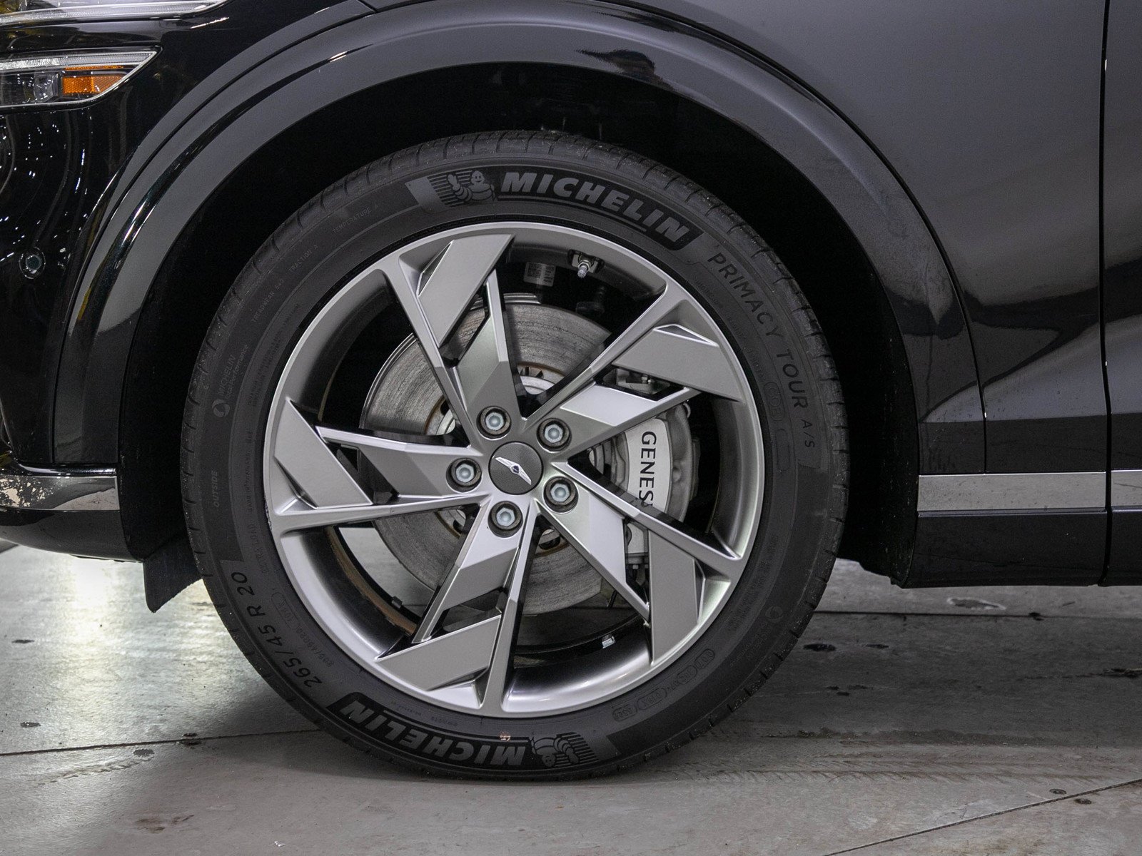 Used 2023 Vik Black Genesis Advanced AWD image 30