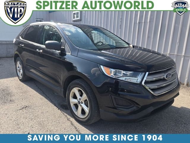 Used 2017 Shadow Black Ford SE image 1