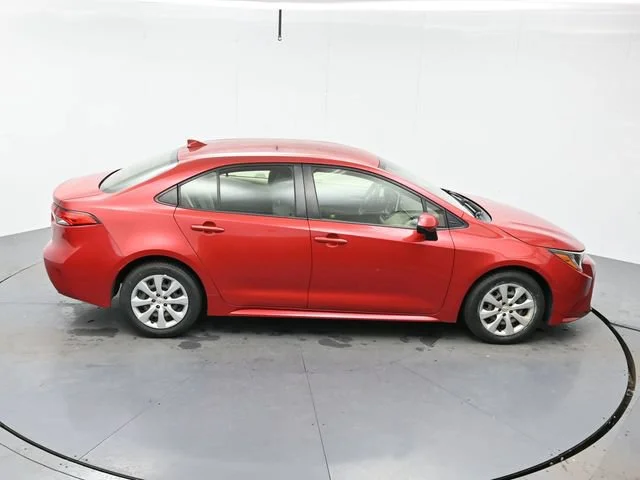 Used 2020 Barcelona Red Metallic Toyota LE image 24