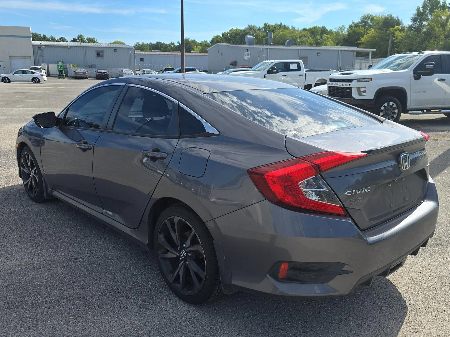 Used 2019 Modern Steel Metallic Honda Sport image 5