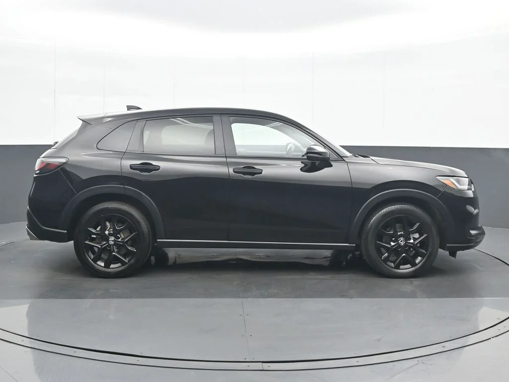 Used 2023 Black Honda Sport image 7