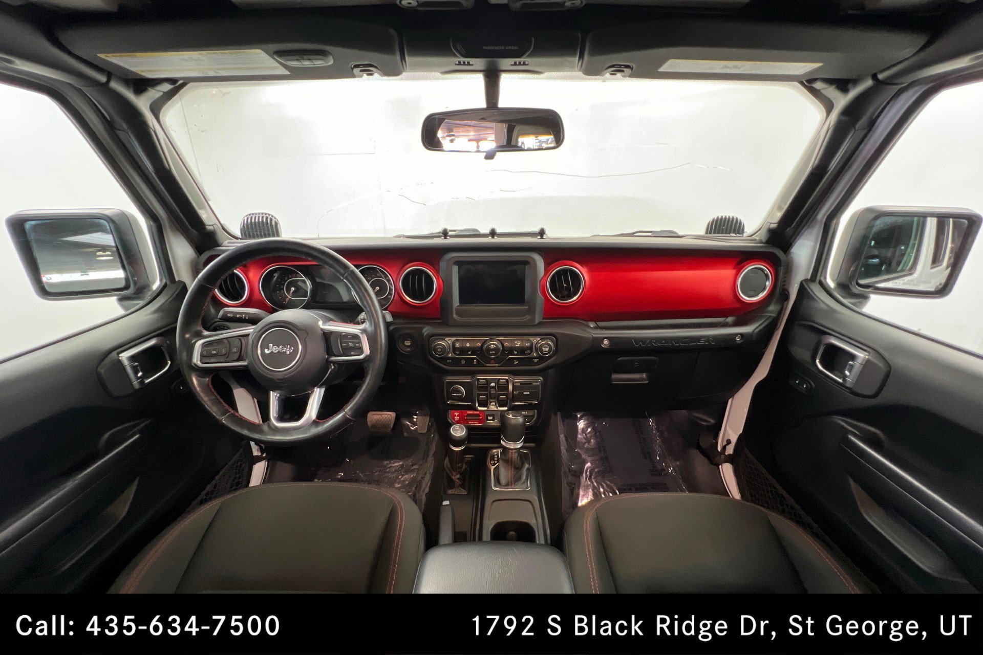 Used 2019 Bright White Clearcoat Jeep Rubicon image 10