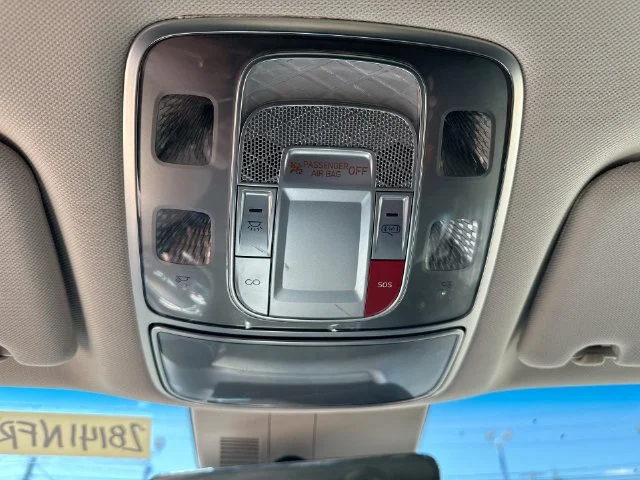 Used 2024 White Genesis 2.5T image 47