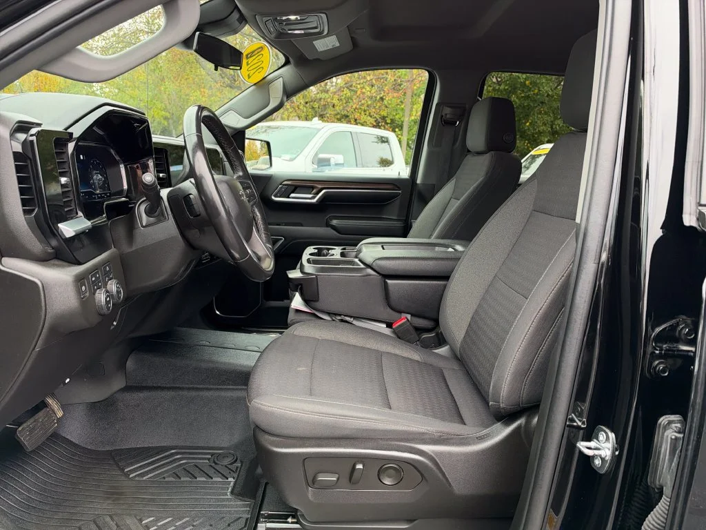 2022 Chevrolet Silverado 1500 RST - Photo 6
