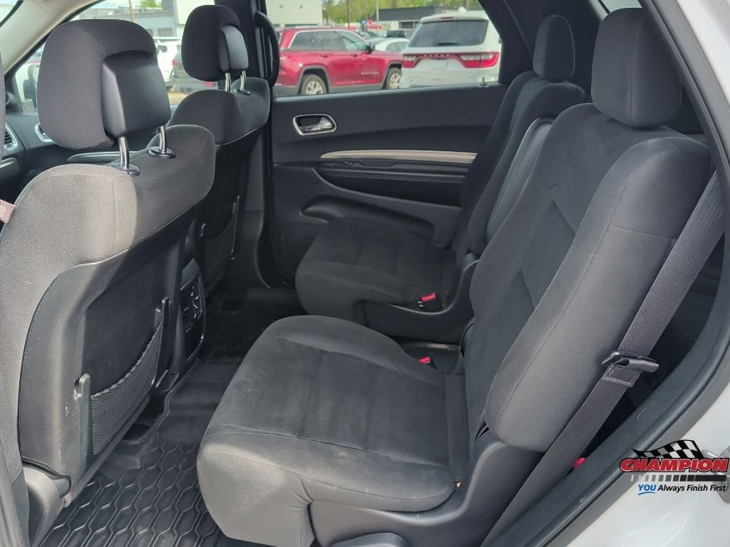 Used 2017 White Dodge SXT image 18