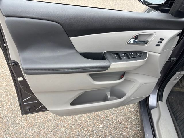 Used 2015 Gray Honda Touring image 14
