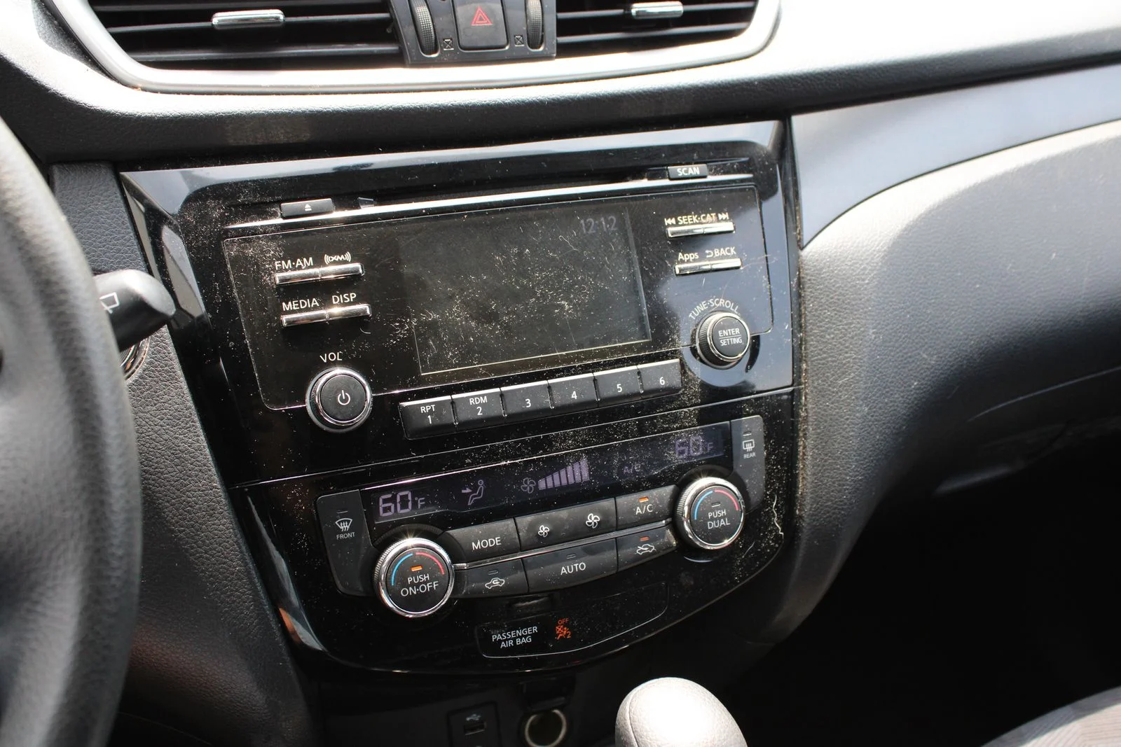 Used 2015 Gray Nissan SV image 12