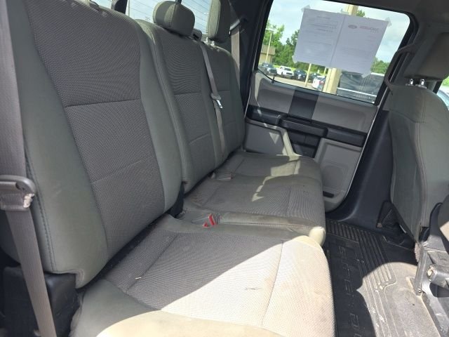 Used 2019 White Ford XL image 11