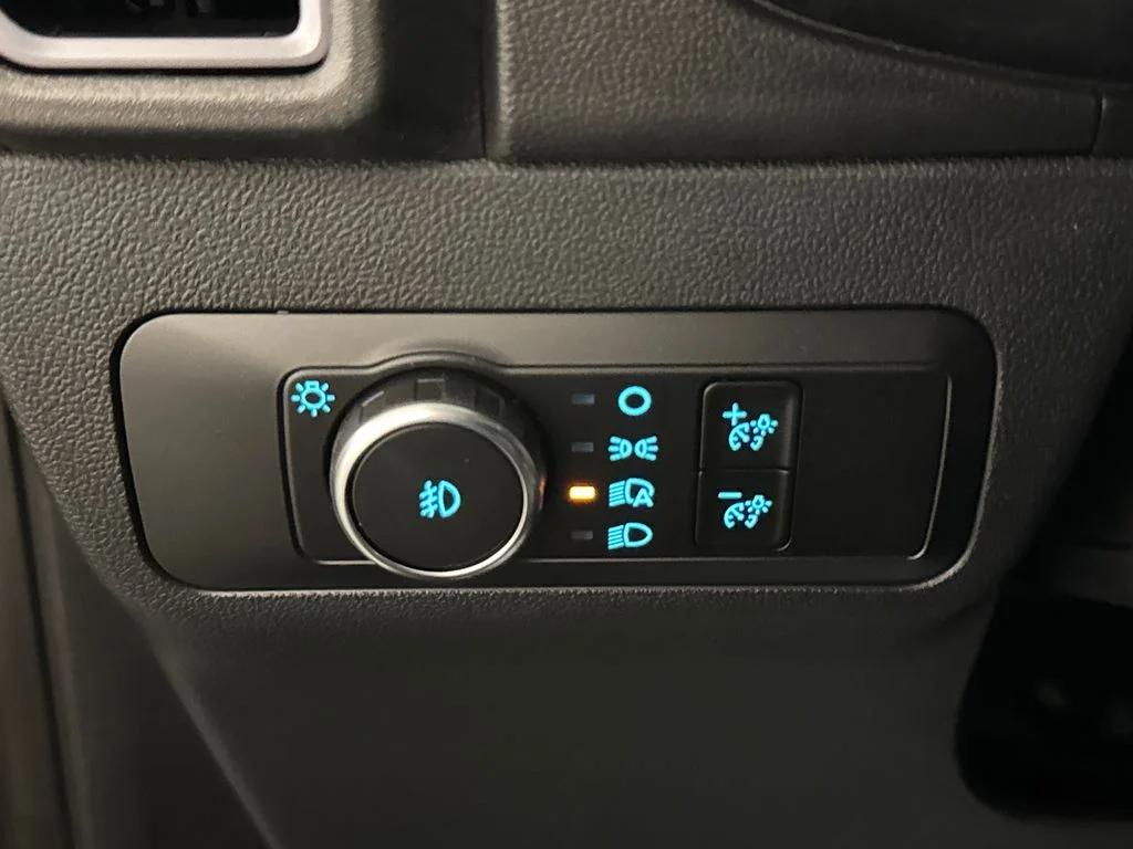 New 2026 Gray Ford Outer Banks image 30