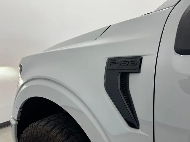 Used 2024 Avalanche Ford XLT image 44