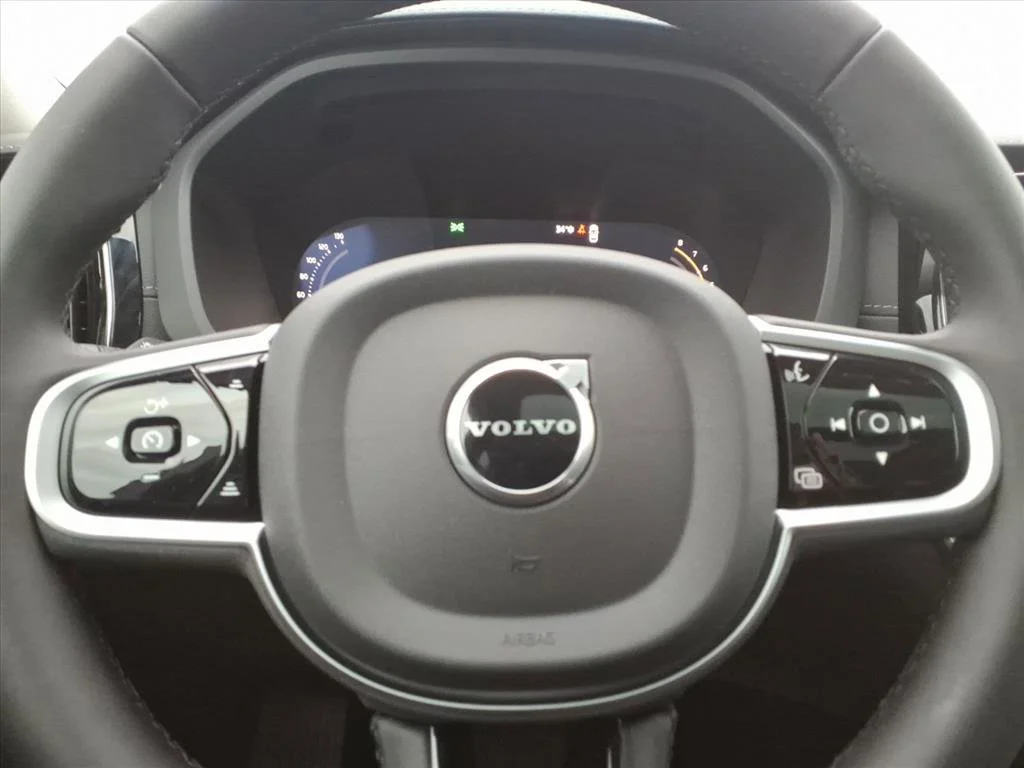 New 2026 Crystal White Volvo Ultra image 10