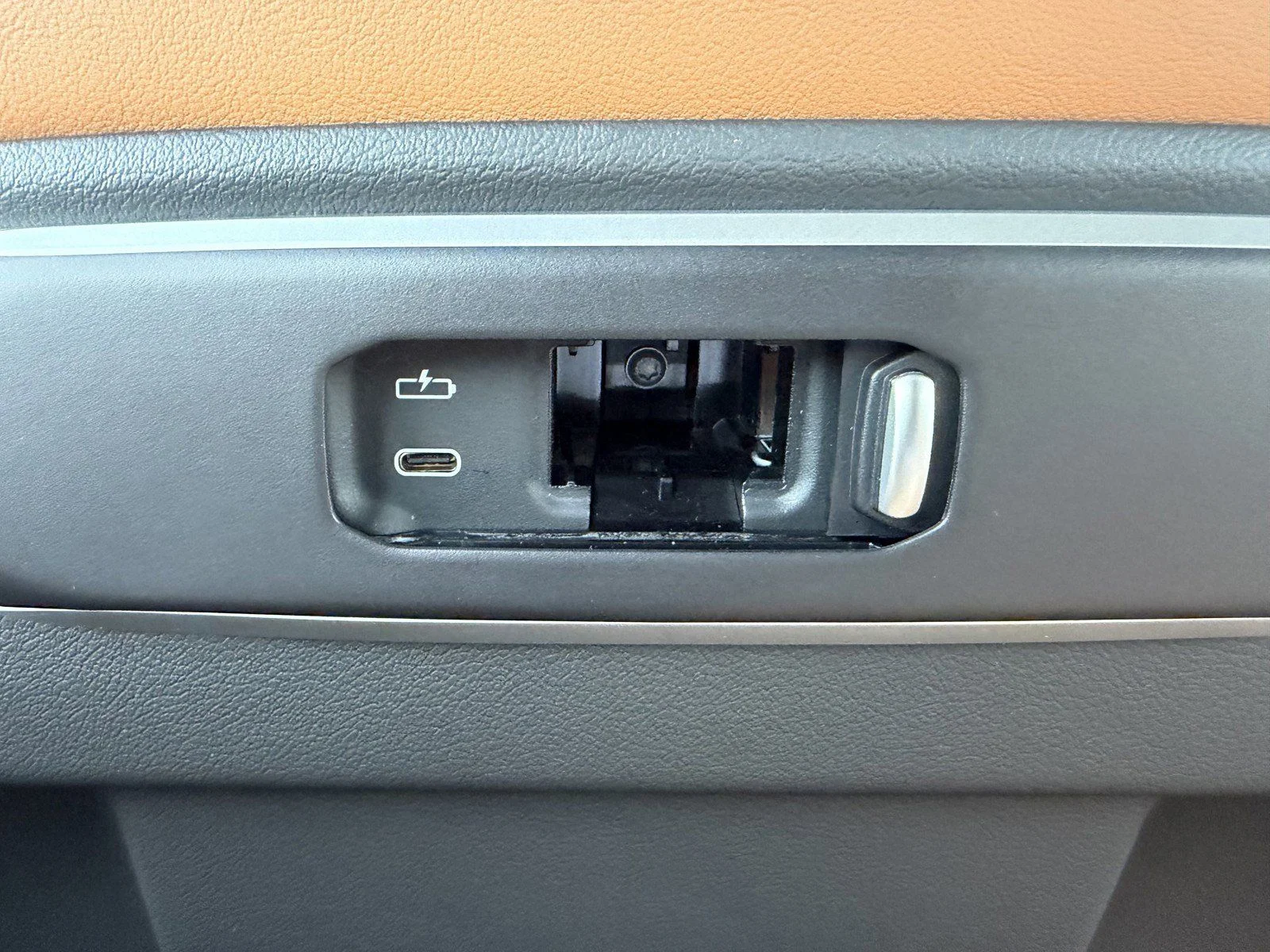 New 2026 Alpine White BMW sDrive40i image 19