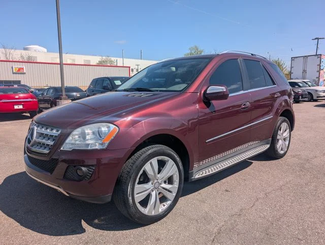Used 2010 Red Mercedes-Benz ML 350 image 3